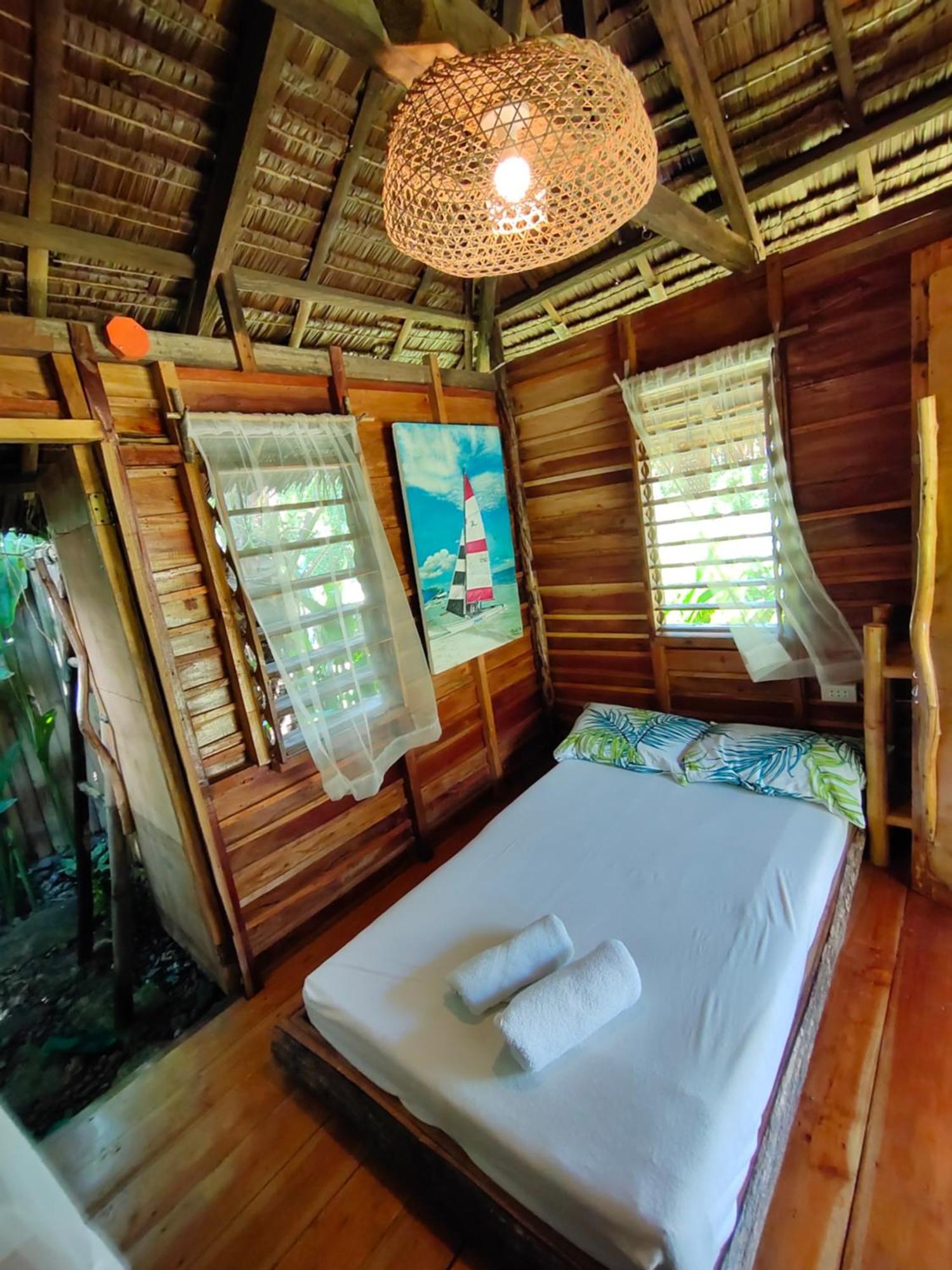 Payag N' Kapitan, Experience Pinubre Living Hotel Siquijor Quarto foto