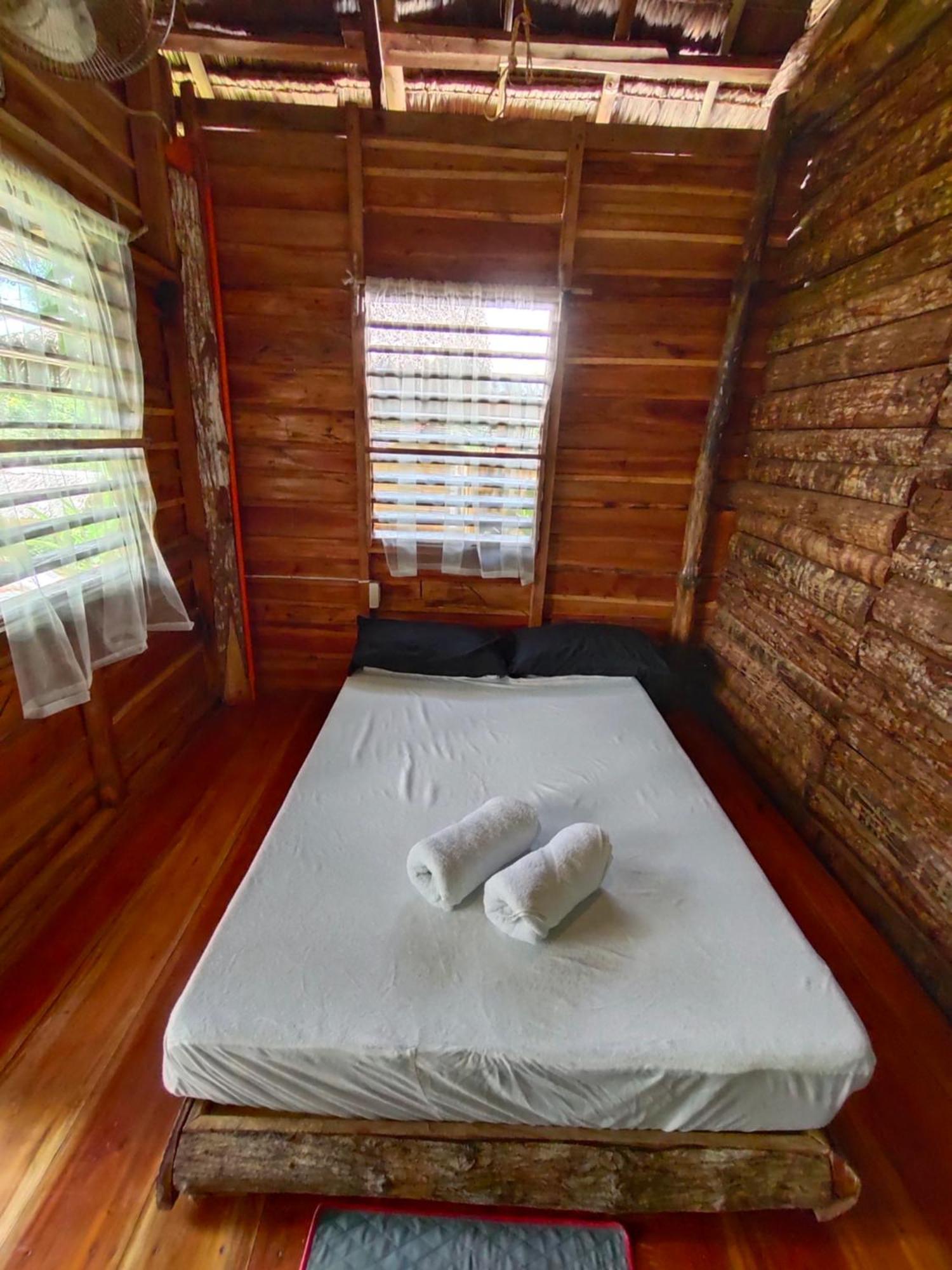 Payag N' Kapitan, Experience Pinubre Living Hotel Siquijor Quarto foto